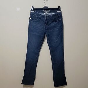 Women's LEVI STRAUSS SIGNATURE straight cut in great condition size 8